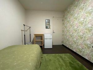 Otsuka 1, Room 3